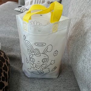Kids color in bag